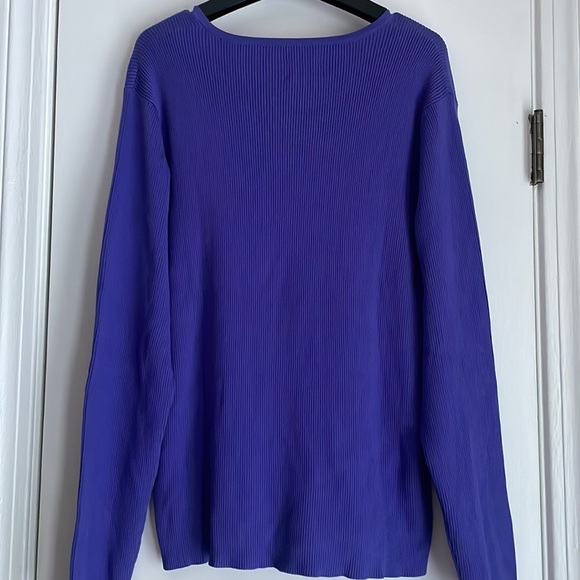 Chico’s Long Sleeve V-Neck Ribbed Sweater - Picture 3 of 3